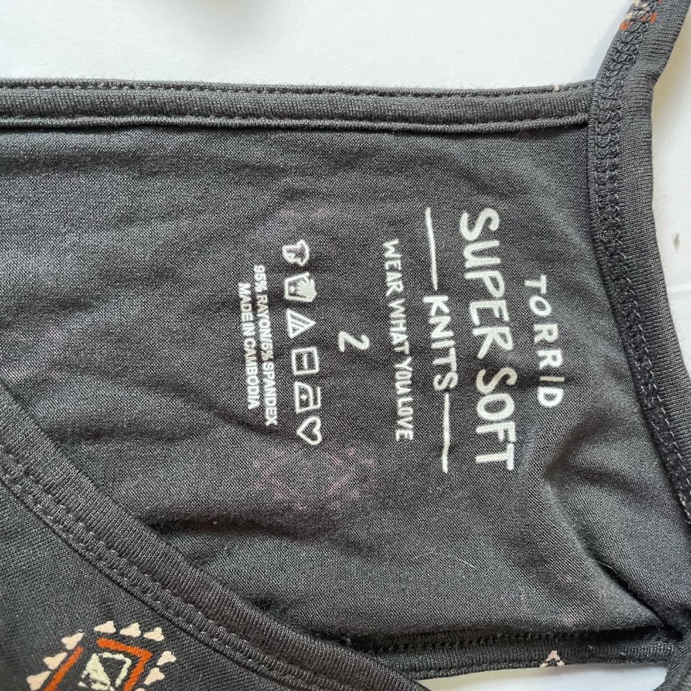 Torrid Tank Top - Picture 3 of 3